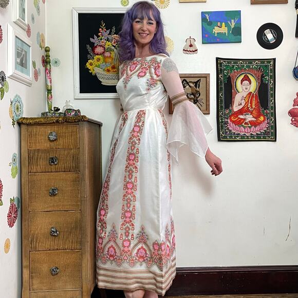 Vintage Alfred Shaheen Bell Sleeve Maxi Dress, 1970s Pink Paisley Gown Sz XS - Picture 3 of 10